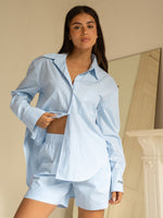 Freund Anzug Babyblau
